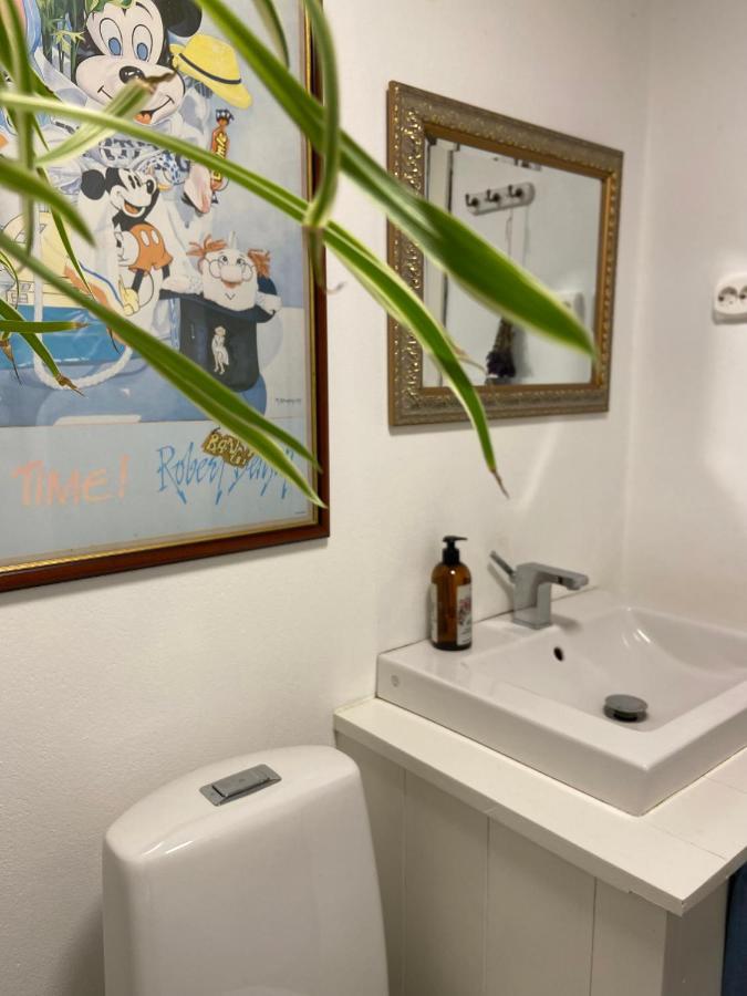 Blomstertantens Hus Трелебори Екстериор снимка