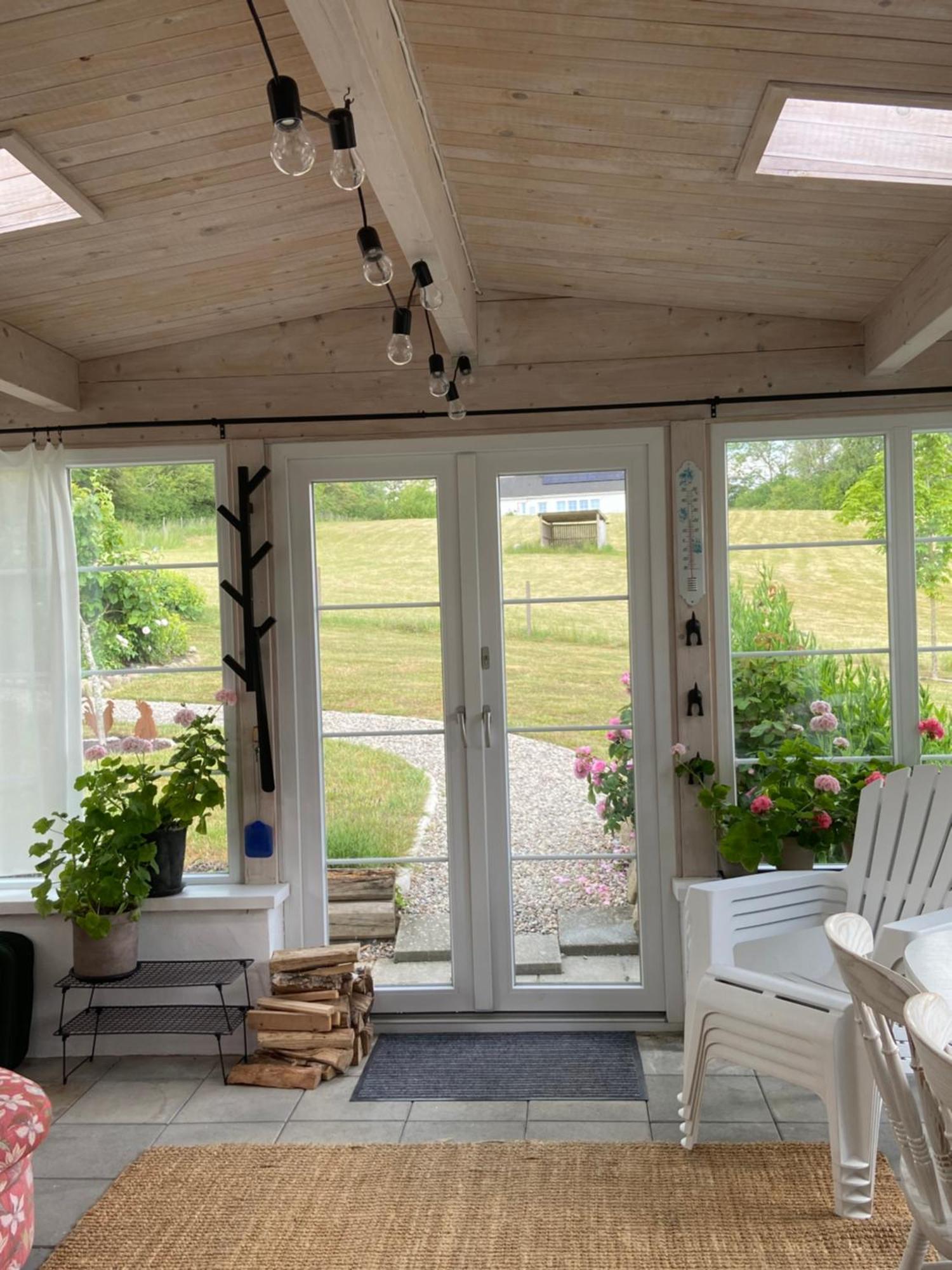 Blomstertantens Hus Трелебори Екстериор снимка